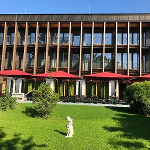 Gasthof-hotel Hoehensteiger Guest house